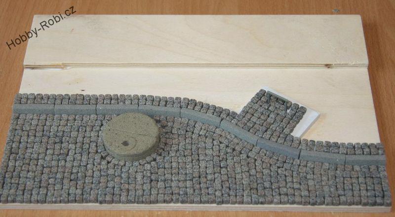 Písek na zásyp dlažby šedý 200g G - Miniaturbeton