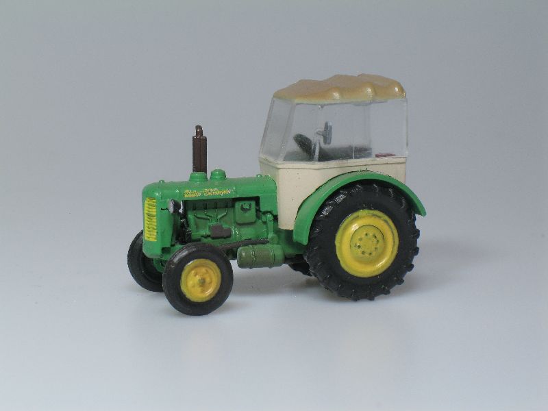 Traktor Zetor 50 Super stavebnice 1:87 H0 - SDV 385