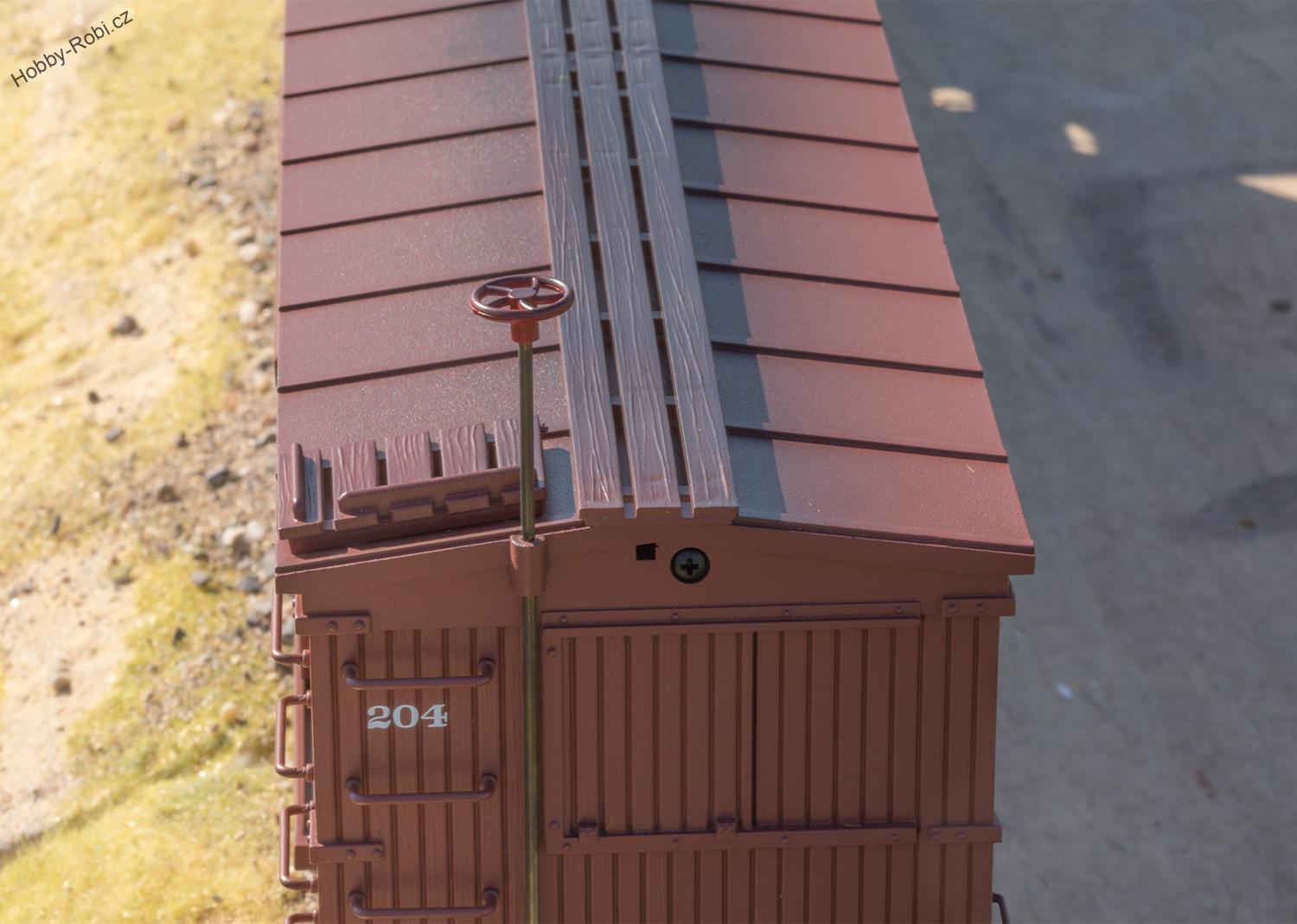 Zavřený nákladní vůz Nevada G - LGB 48676