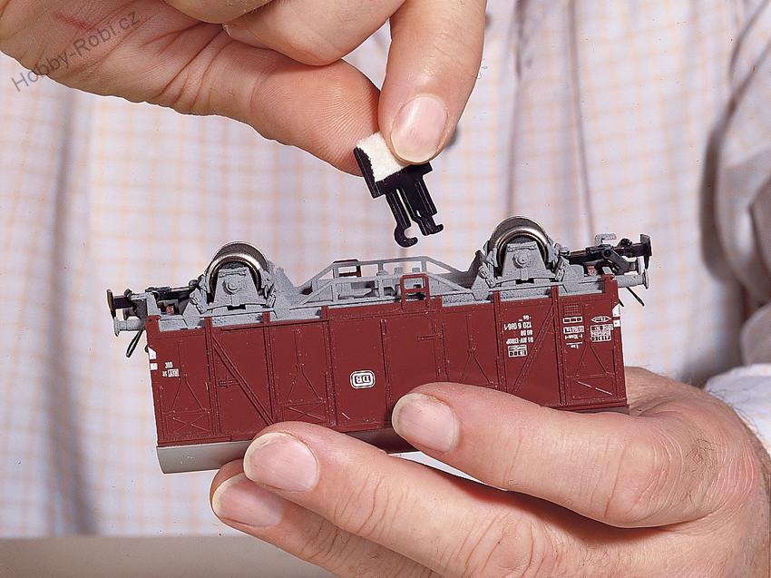 Čistící polštářky na koleje H0 5 ks - Noch 60157