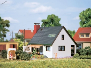 Rodinný domek H0/TT - Auhagen 12246