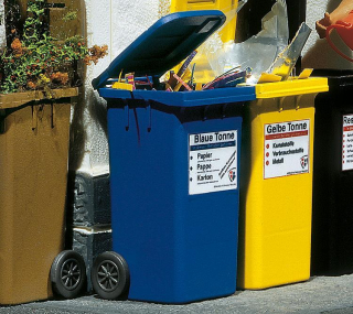 Popelnice modré 2 ks G - Faller Pola 333206