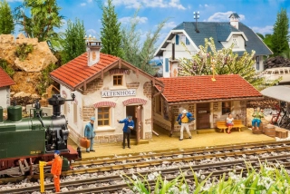 Nádraží Altenholz s osvětlením G - Faller Pola 330896