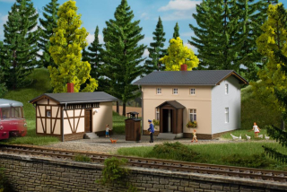 Strážní domek s vedlejší budovou H0 - Auhagen 11457
