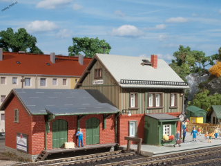Nádraží se skladištěm TT - Auhagen 13275