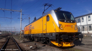 Elektrická lokomotiva Traxx 3 Regio Jet 388 217 TT - Piko 47804