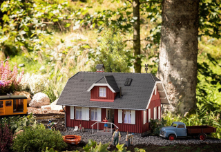 Rodinný dům s osvětlením G - Faller 331093