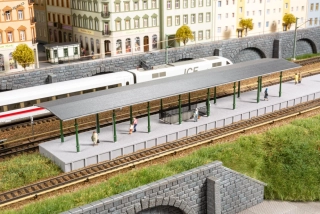 Nástupiště s podchodem TT - Auhagen 13355